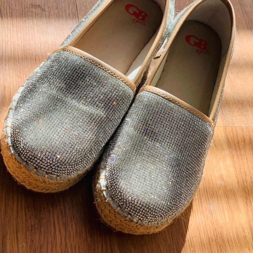 Girls sparkly moccasins